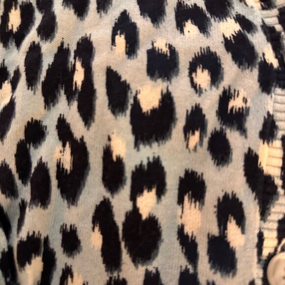 LOFT Relaxed Fit Animal Print V-Neck Cardigan, size Small - Picture 9 of 10